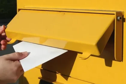 bitte freimachen falls marke zur hand